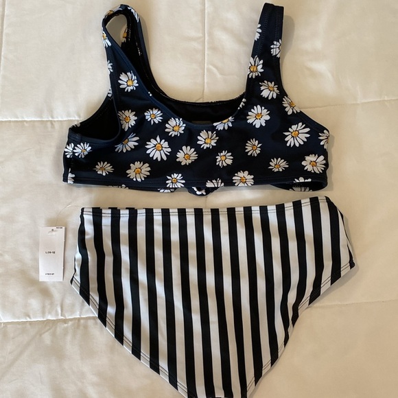 Old Navy Bikini. Size L 10/12. Partly NWT. Sunflower & stripes. Black and white. - Picture 2 of 2